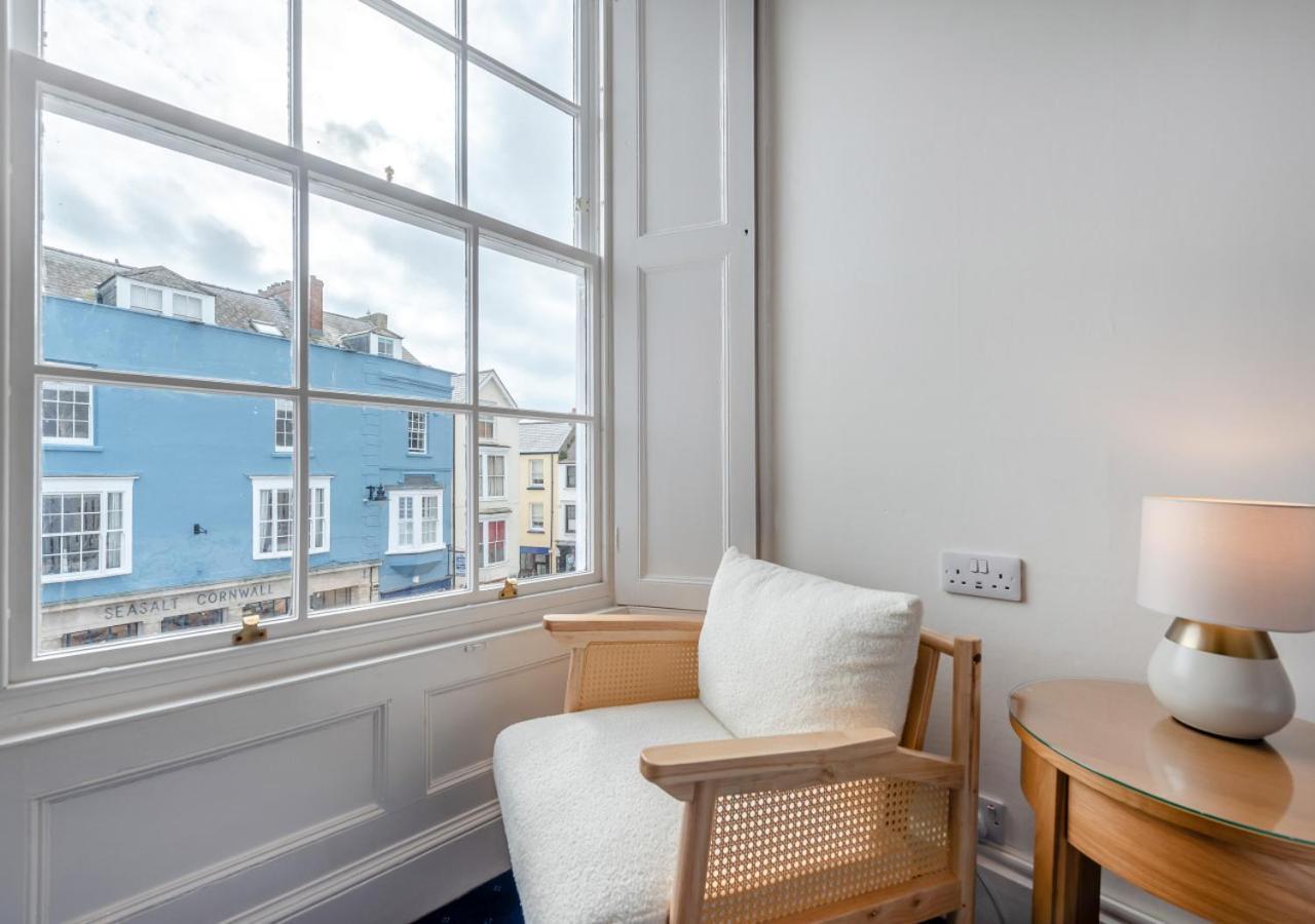 Villa Clifton House à Tenby Extérieur photo